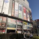 Let's eat local foods in Akihabara.'s picture