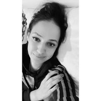 Hale Mirzaei's Photo