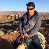 eduardo escobar的照片