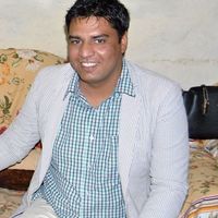 Naveedey Najamey的照片