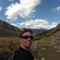 Eric Tierney的照片