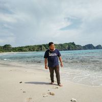 Syafroni Agustik的照片