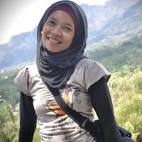 Laila Dewiyanti's Photo