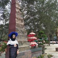 Indah Maharani Nasution's Photo