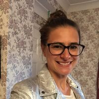 Louise Linnell的照片