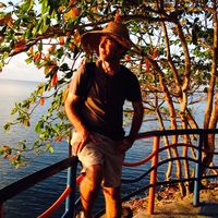 Travis Holub的照片