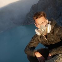 Damien Lancry的照片