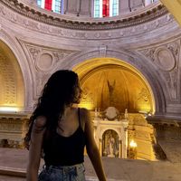 Ysis  Gonzalez's Photo