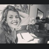 Robyn Bohnenn's Photo