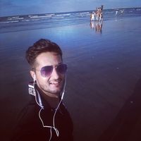 Alamgir Khan的照片