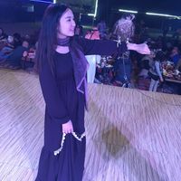 Maral Zinabdin的照片