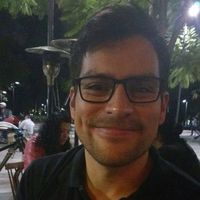 Rafael Olivares的照片