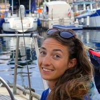 Océane BENEZECH的照片