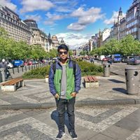 Fotos de Viraj Kulkarni