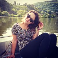 Bella Roosen的照片