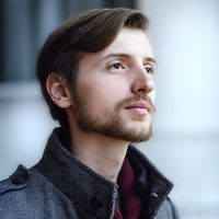 Andrii Tarusin的照片