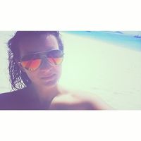 Camille Bouu'的照片