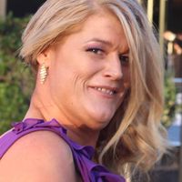 Michelle Nickols's Photo