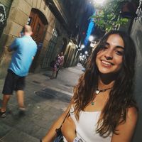 Ana Sanagustin的照片