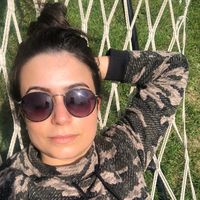 Fotos de Begüm Kırkgöz