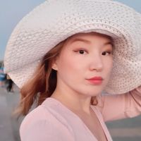 Fotos de Assemgul Tlegenova