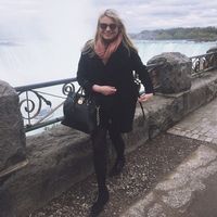 laury simon的照片