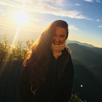 Annemary Ballova的照片