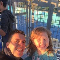 Ariel Salmon的照片