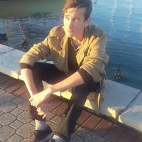 Csongor Cziráki的照片