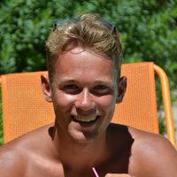 Thomas Ryan-Moulder的照片