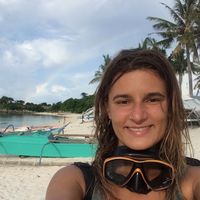 Flóra Flora的照片