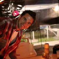 Tuten Santos的照片