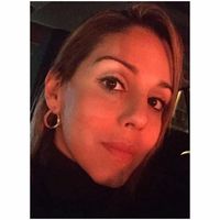 Alanna Miranda的照片