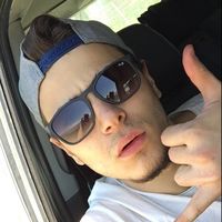 Burakhan Sukuroglu的照片