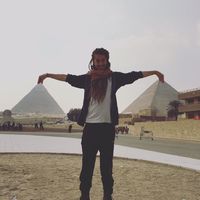 Simon Lochner的照片