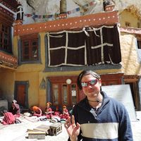 LET_THERE_BE_MORE_LIGHT的照片