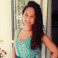 Ayumi Tanoue的照片