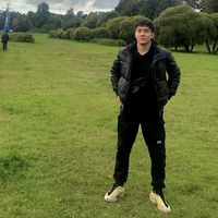 Nizomiddin Tursunov的照片