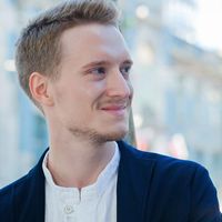 Maksim Tretiakov的照片