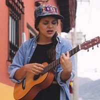 Le foto di Lucia Luna Crook