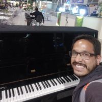 carlos Jauregui的照片