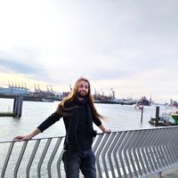 Ömer Bekin的照片