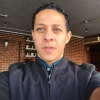 Abdalah Tharwat的照片