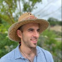 Pierre-Alex Patou的照片