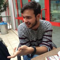 Mertkan Yılmazer的照片