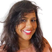 Camila Mattos's Photo