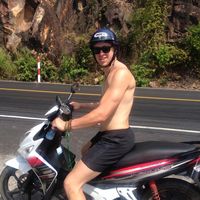 Charlie Clayton的照片