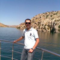 kadir Karakan的照片