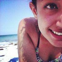 Mana Aliabadi的照片