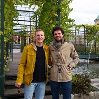 MAX GUENTOV的照片